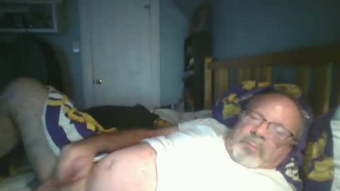 Snapshot of 2003dynawideglide chatting on October 21, 2025, 3:07 am 2003dynawideglide online show from October 21, 2025, 3:07 am