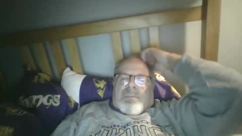 Snapshot of 2003dynawideglide chatting on November 15, 2025, 5:49 am 2003dynawideglide online show from November 15, 2025, 5:49 am