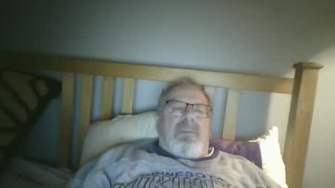 Snapshot of 2003dynawideglide chatting on November 22, 2025, 10:42 pm 2003dynawideglide online show from November 22, 2025, 10:42 pm