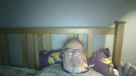 Snapshot of 2003dynawideglide chatting on November 28, 2025, 3:53 am 2003dynawideglide online show from November 28, 2025, 3:53 am