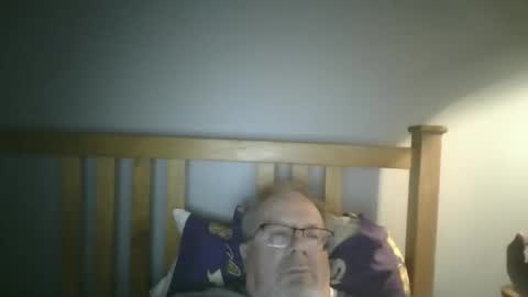 Snapshot of 2003dynawideglide chatting on December 19, 2025, 3:46 am 2003dynawideglide online show from December 19, 2025, 3:46 am