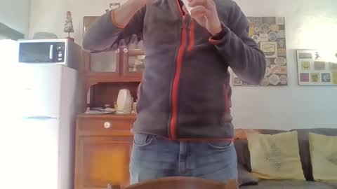 Snapshot of 22esserre chatting on January 13, 2025, 12:13 pm 22esserre online show from January 13, 2025, 12:13 pm