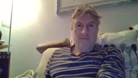 22esserre online show from January 11, 2026, 10:04 pm