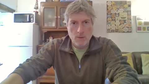 Snapshot of 22esserre chatting on May 6, 2026, 11:37 am 22esserre online show from May 6, 2026, 11:37 am