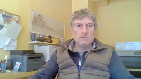 Snapshot of 22esserre chatting on May 18, 2026, 2:56 pm 22esserre online show from May 18, 2026, 2:56 pm