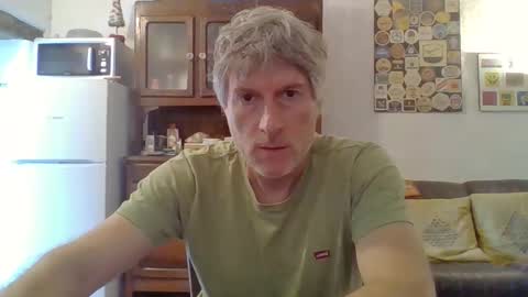 Snapshot of 22esserre chatting on May 25, 2026, 11:38 am 22esserre online show from May 25, 2026, 11:38 am