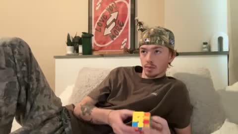 26sneakers online show from December 15, 2024, 7:53 pm