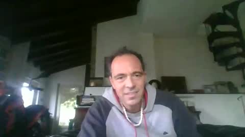 27lv27 online show from April 28, 2026, 6:02 pm