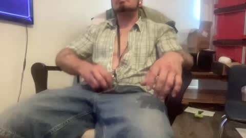 Snapshot of 2addictivelyhorny chatting on January 5, 2025, 10:08 pm Jake n Judy online show from January 5, 2025, 10:08 pm