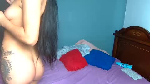 Snapshot of 2cgirls18 chatting on November 13, 2025, 5:56 pm Tip us ask our names online show from November 13, 2025, 5:56 pm