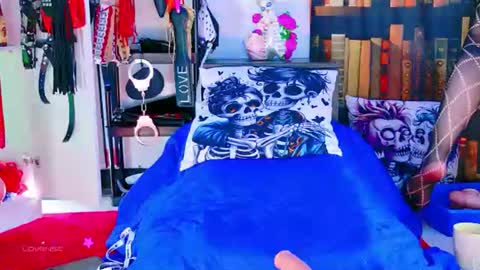 Snapshot of 2diamond_eyes chatting on July 20, 2026, 5:00 am Arianna online show from July 20, 2026, 5:00 am