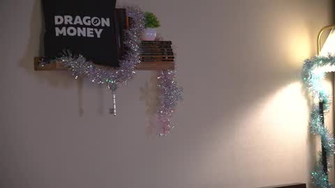 Elley  online show from January 15, 2026, 6:40 am