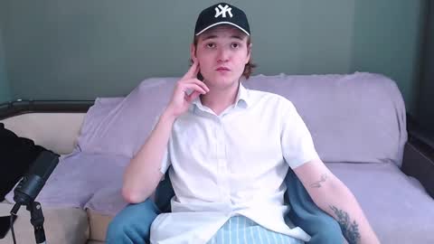 Eleot online show from September 12, 2025, 3:01 pm