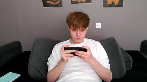 Snapshot of 2nc_ chatting on May 11, 2026, 6:49 pm Eleot online show from May 11, 2026, 6:49 pm
