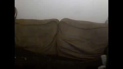 2small4you83 online show from December 4, 2025, 7:11 pm