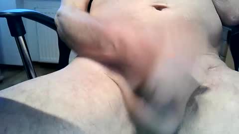 Snapshot of 35cam chatting on November 17, 2025, 2:45 pm 35cam online show from November 17, 2025, 2:45 pm