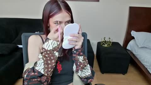 Snapshot of 3badweed3 chatting on February 11, 2025, 4:35 pm Sam online show from February 11, 2025, 4:35 pm