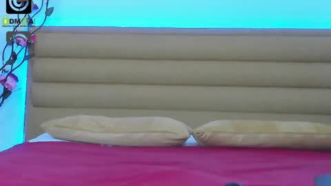 Ella online show from February 13, 2025, 10:54 pm