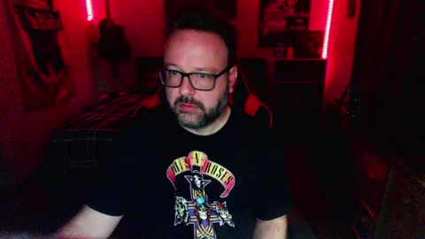 Snapshot of 3ndlessmike chatting on May 8, 2026, 10:31 am 3ndlessmike online show from May 8, 2026, 10:31 am