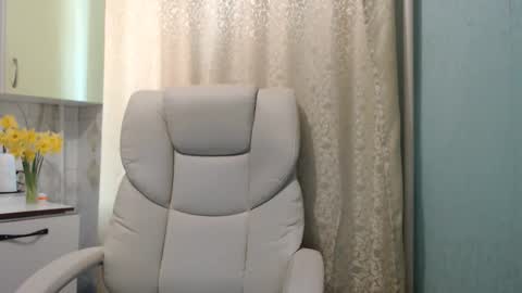 Snapshot of 3sweetcandy3 chatting on April 6, 2026, 9:10 am 3sweetcandy3 online show from April 6, 2026, 9:10 am