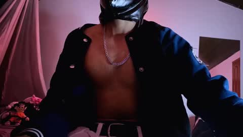 E V I L online show from November 13, 2025, 5:06 am