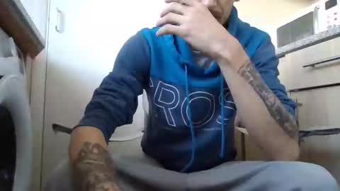 420feetloverr420 online show from September 21, 2025, 2:19 pm