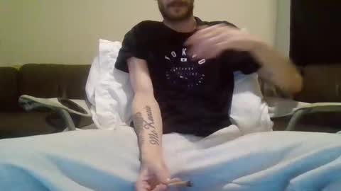 420feetloverr420 online show from February 11, 2026, 2:16 am