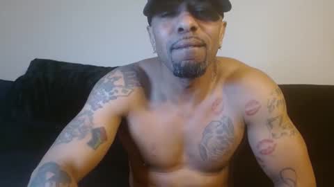 420flyguy online show from December 7, 2024, 9:39 am