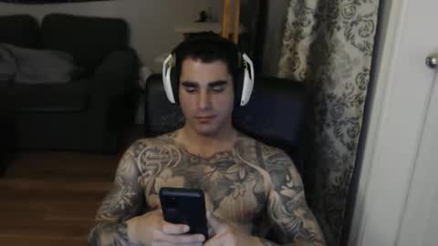 Snapshot of 420randomguy chatting on April 18, 2026, 11:49 pm Anomander Rake online show from April 18, 2026, 11:49 pm