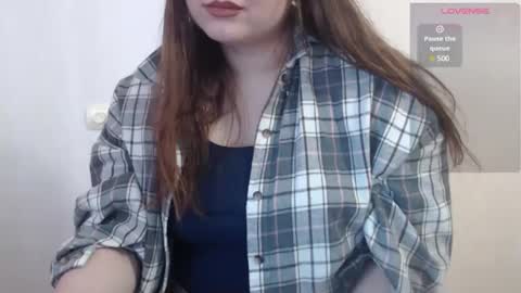 Snapshot of 444____ chatting on January 7, 2025, 6:59 am Katya online show from January 7, 2025, 6:59 am