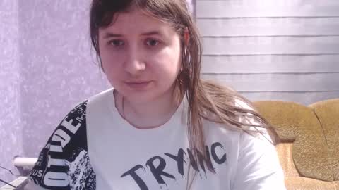 Snapshot of 444____ chatting on October 24, 2025, 8:33 am Katya online show from October 24, 2025, 8:33 am