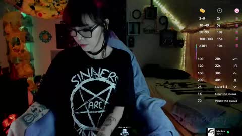 Snapshot of 4kfucktoy chatting on March 11, 2025, 5:27 am Mo online show from March 11, 2025, 5:27 am