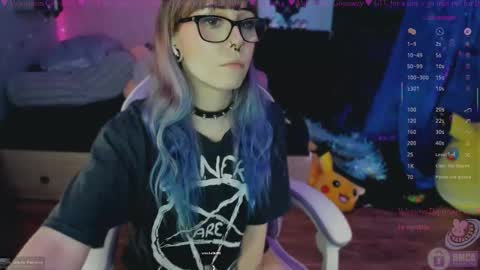 Snapshot of 4kfucktoy chatting on February 6, 2026, 6:29 am Mo online show from February 6, 2026, 6:29 am