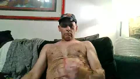 Snapshot of 4nuf chatting on May 11, 2026, 5:21 pm 4nuf online show from May 11, 2026, 5:21 pm