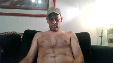 Snapshot of 4nuf chatting on May 31, 2026, 5:20 pm 4nuf online show from May 31, 2026, 5:20 pm