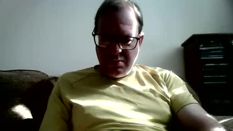 robert online show from April 23, 2026, 9:08 am