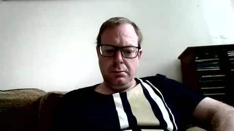 robert online show from April 28, 2026, 8:30 am