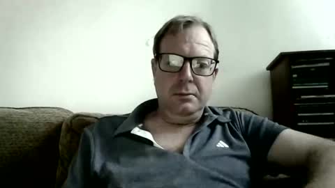 robert online show from April 29, 2026, 6:47 pm