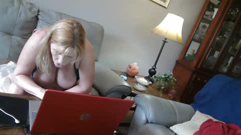 Jane online show from December 6, 2024, 5:11 pm