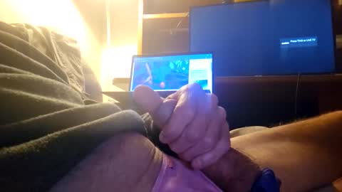 Snapshot of 60zeus60 chatting on December 4, 2024, 10:35 am Zeus online show from December 4, 2024, 10:35 am