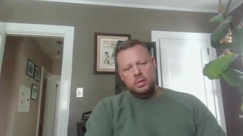 Snapshot of 612guy chatting on January 12, 2025, 6:59 pm 612guy online show from January 12, 2025, 6:59 pm