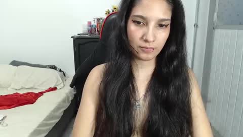 lucero online show from March 6, 2025, 10:15 pm