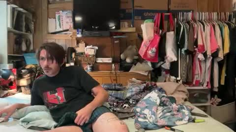 FUCKR online show from November 15, 2025, 3:04 am