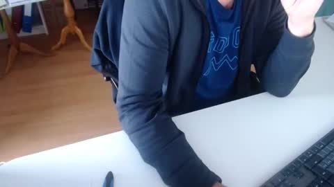 Snapshot of 69pifpaf chatting on January 3, 2025, 1:25 pm 69pifpaf online show from January 3, 2025, 1:25 pm