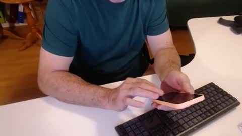 Snapshot of 69pifpaf chatting on January 9, 2025, 10:09 am 69pifpaf online show from January 9, 2025, 10:09 am