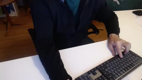 Snapshot of 69pifpaf chatting on January 21, 2025, 2:05 pm 69pifpaf online show from January 21, 2025, 2:05 pm