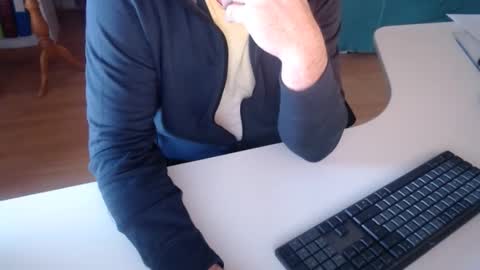 Snapshot of 69pifpaf chatting on January 26, 2025, 1:47 pm 69pifpaf online show from January 26, 2025, 1:47 pm