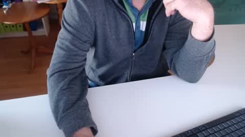 Snapshot of 69pifpaf chatting on February 14, 2025, 2:54 pm 69pifpaf online show from February 14, 2025, 2:54 pm