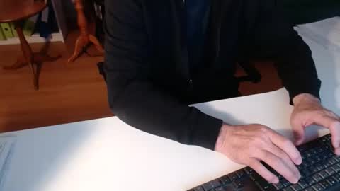 Snapshot of 69pifpaf chatting on February 23, 2025, 9:11 am 69pifpaf online show from February 23, 2025, 9:11 am