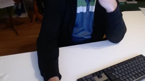 Snapshot of 69pifpaf chatting on February 24, 2025, 6:38 am 69pifpaf online show from February 24, 2025, 6:38 am